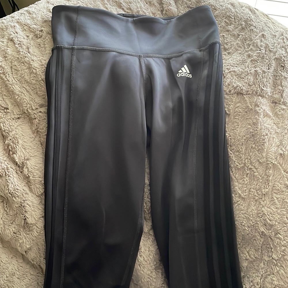 Adidas leggings